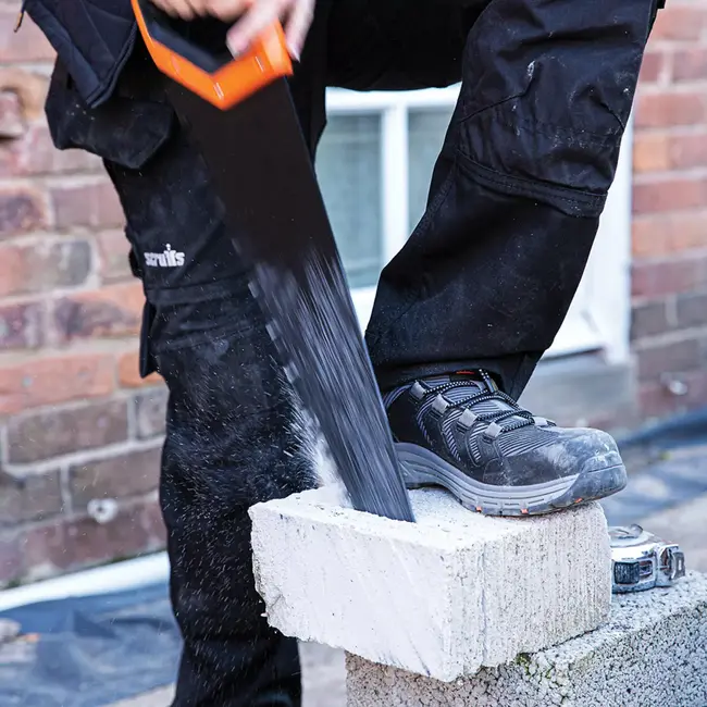 Scruffs veiligheidsschoenen dames - nylon bovenwerk, composiet neus - maat 42 - zwart - S1P SRC antislip voor bouw en magazijn