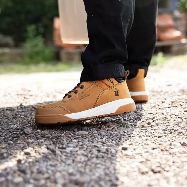 Scruffs dames veiligheidslaars maat 39 - nubuckleer - S3 waterafstotend, SRC HRO antislip - lichtbruin - bouw en logistiek