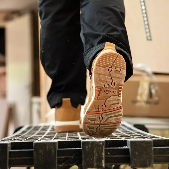 Scruffs Dames veiligheidslaars nubuckleer S3 SRC HRO – maat 37 – lichtbruin – waterafstotend, antislip voor bouw en logistiek