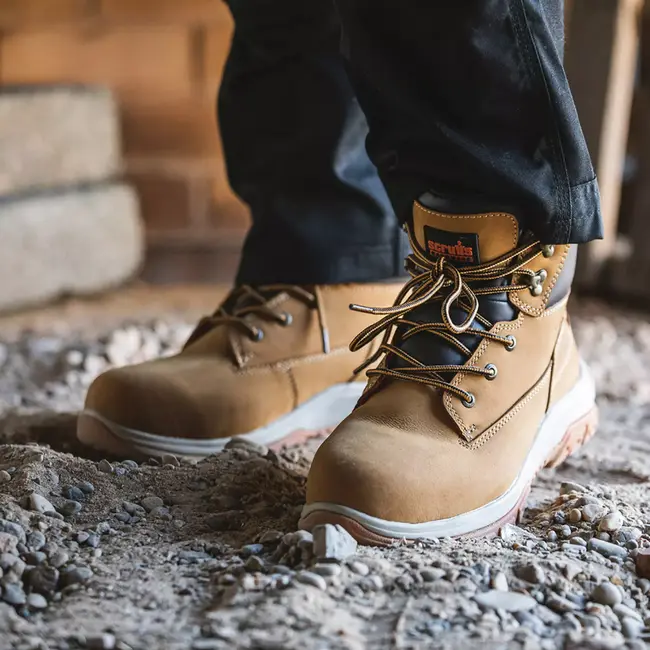 Scruffs Veiligheidslaars - nubuckleer - stalen neus en middenzool, antislip SRA - maat 46 - lichtbruin - voor bouw en magazijn