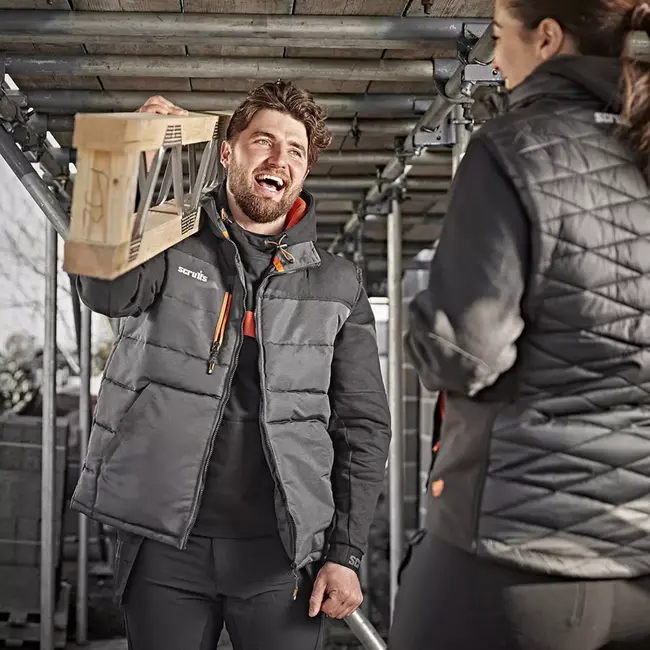 Scruffs Werkbodywarmer - polyester met scheurvast nylon - waterafstotend en warm gevoerd - maat L - donkergrijs - buitenwerk