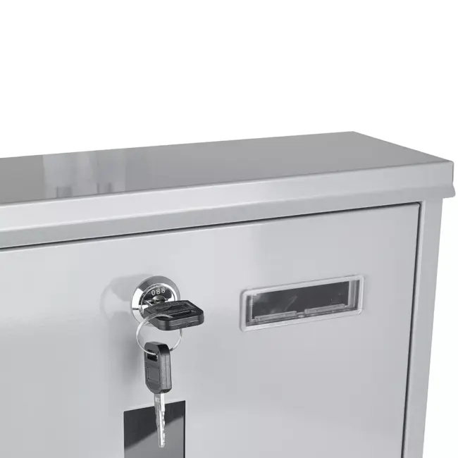 GEKO Stijlvolle lichtgrijze brievenbus met kijkvensters en krantenvak voor veilige opslag