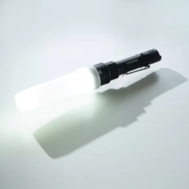 TIROSS Waterdichte 1200 lumen noodzaklamp met rood en groen noodsignaal voor auto en noodpakket