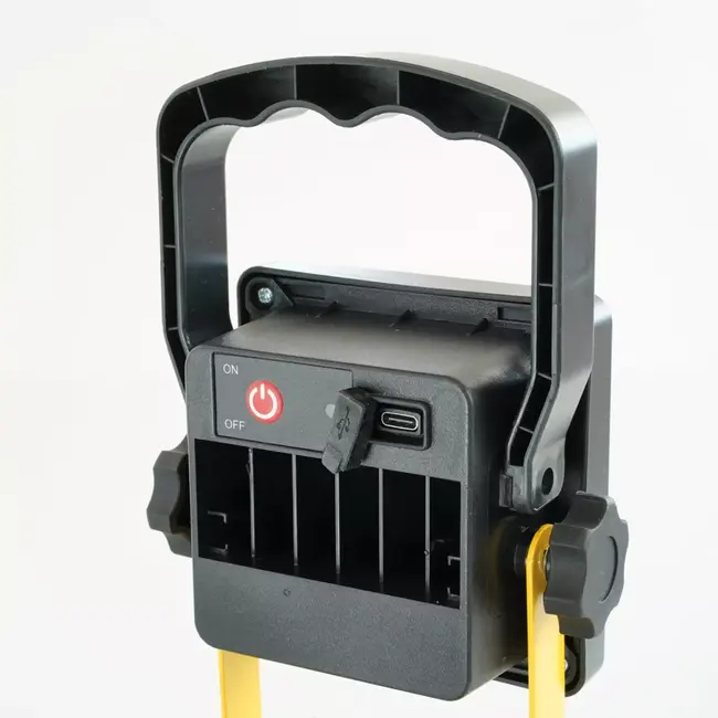 TIROSS Oplaadbare led werklamp 700 lumen met kantelbaar statief en usb c opladen voor noodpakket