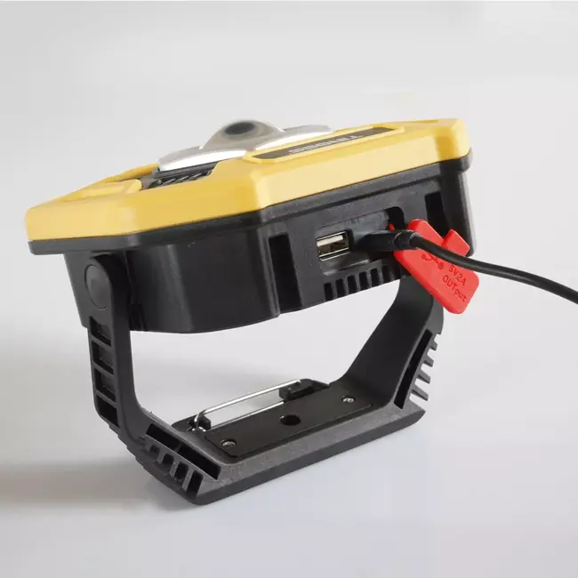 TIROSS Oplaadbare werklamp 2000 lumen met instelbare lichtkleur, magneetvoet en noodsignaal