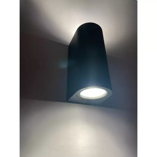 Hofftech Ronde hoge up-down wandlamp met 2 GU10-fittingen en IP65