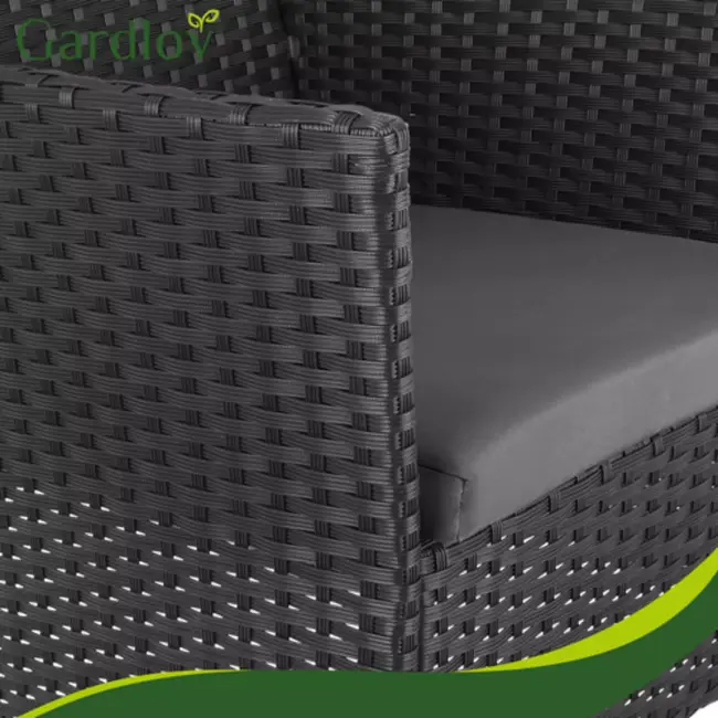 Gardlov Zwarte rattan tuinmeubelset met tweezitsbank, 2 stoelen, glazen tafel en grijze kussens
