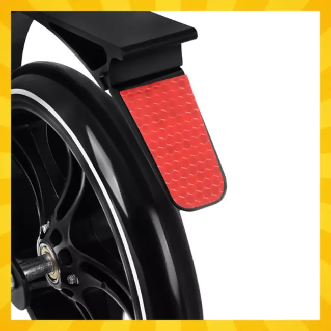 Kruzzel Opvouwbare step zwart wit met 20 cm wielen, verstelbaar stuur 84 tot 103 cm en maximaal 100 kg belastbaar