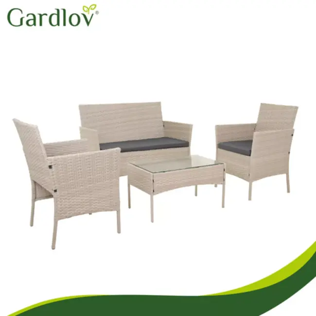 Gardlov Beige rattan tuinmeubelset met bank 2 stoelen en tafel met glasplaat en grijze kussens