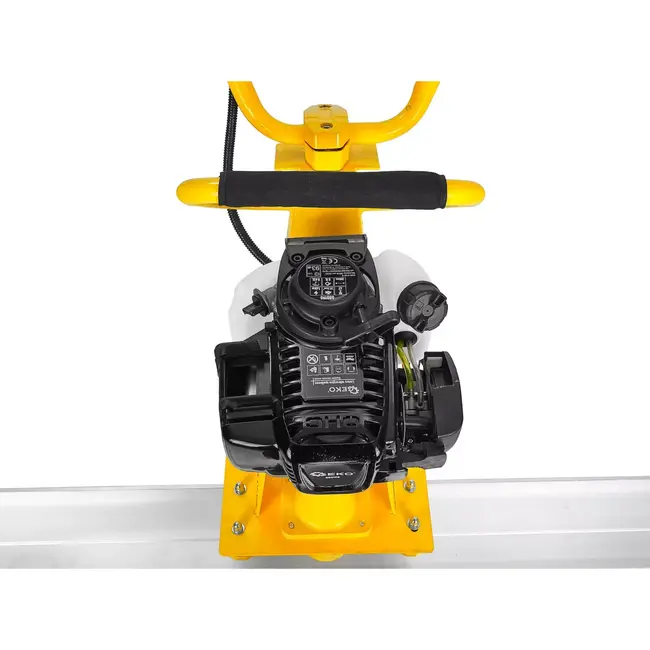 GEKO Beton trilrei 2 m met aluminium rei, transportwielen en 1,6 kW 4-takt motor