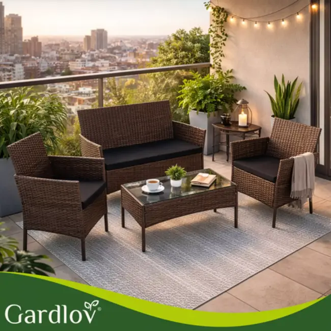 Gardlov Bruine loungeset voor tuin, balkon of terras met glazen tafelblad en comfortabele zwarte zitkussens