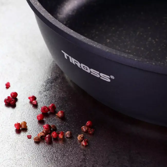TIROSS Koekenpan met marmer coating 24 cm voor gas elektrisch keramisch en inductie koken