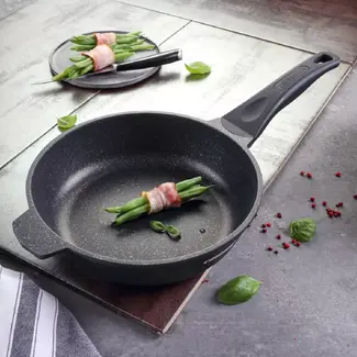 TIROSS Koekenpan 24 cm zonder deksel met marmer coating geschikt voor gas elektrisch keramisch en inductie