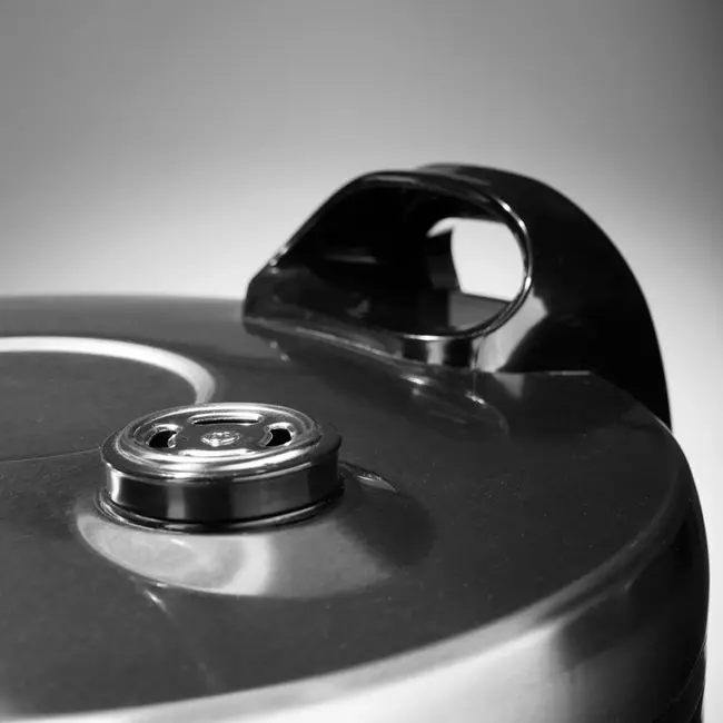 TIROSS Elektrische rijstkoker 5,5 L voor horeca en thuisgebruik met warmhoudfunctie