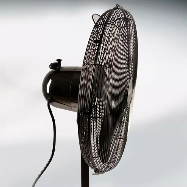TIROSS Krachtige metalen staande ventilator 40 cm met verstelbare hoogte, oscillatie en 3 snelheden voor optimale verkoeling