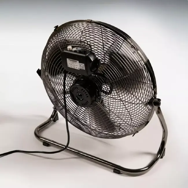 TIROSS Krachtige metalen vloerventilator 40 cm met verstelbare hoek en 3 standen voor snelle en gerichte verkoeling