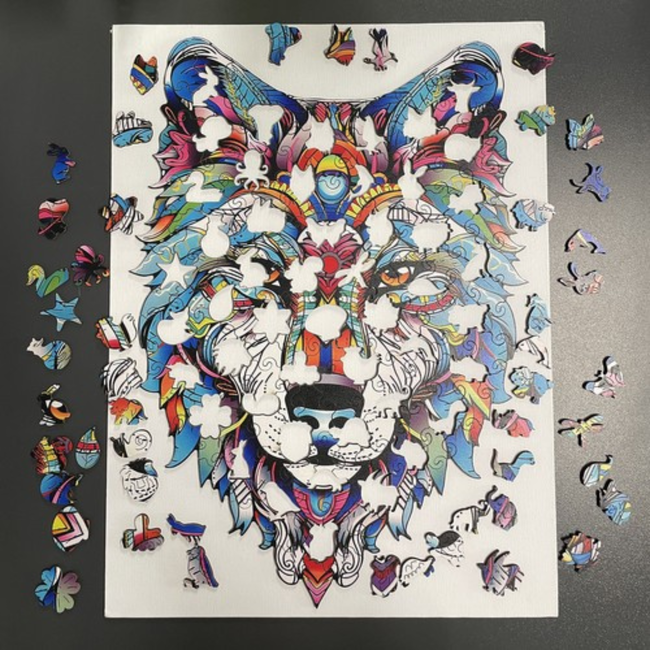 Kruzzel Houten Wolf Puzzel – 170 Stukken – Kleurrijke en Unieke Decoratieve Puzzel