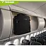 Trizand Zwarte reisrugzak 40 x 20 x 25 cm met 180° opening, USB-poort en kofferband voor handbagage