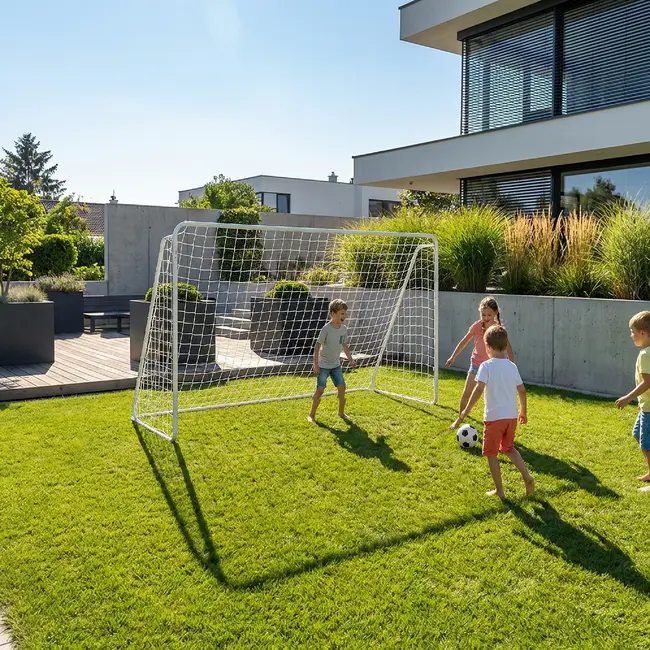 Trizand Metalen voetbalgoal 213 x 150 x 90 cm wit met net, haringen en montagekit voor training in de tuin