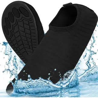 Trizand Zwarte waterschoenen maat 44 voor strand zwembad en watersport met antislip zool en comfortabele pasvorm