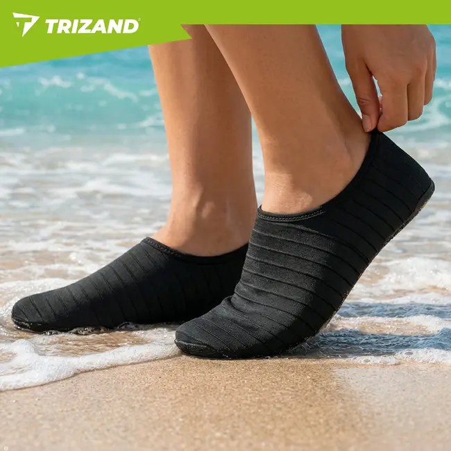 Trizand Zwarte waterschoenen maat 41 voor strand zwembad en watersport met antislip zool en comfortabele pasvorm