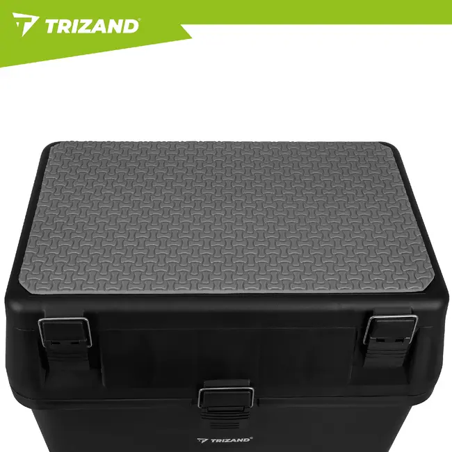 Trizand Zwarte viskoffer 38 x 34 x 21 cm met zitfunctie tot 140 kg, opbergvakken en schouderband voor je visuitrusting onderweg