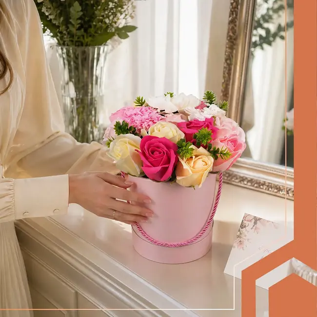 Ruhhy Flower box decoratie 23 cm in elegante ronde cadeau box voor binnen