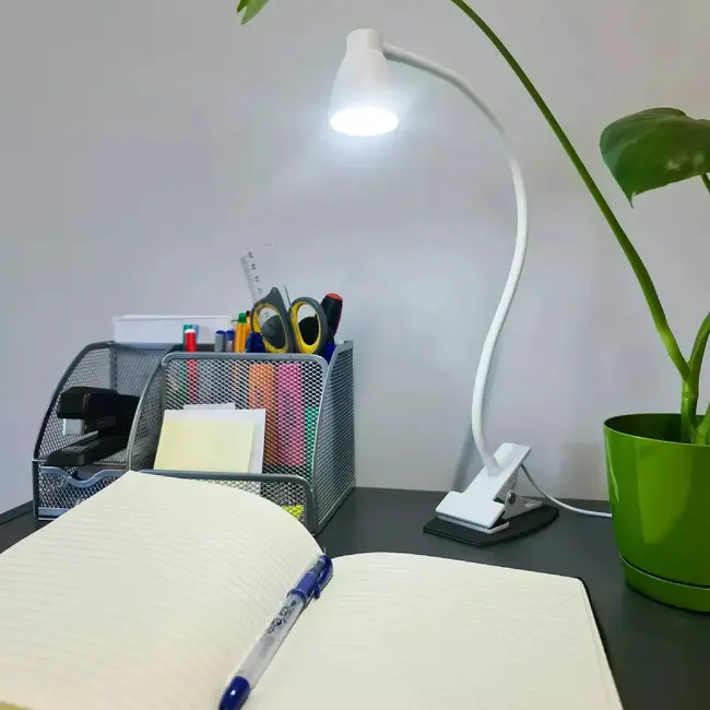 Izoxis Bureaulamp met Klem en Voet - Flexibele Verlichting voor Elke Werkplek