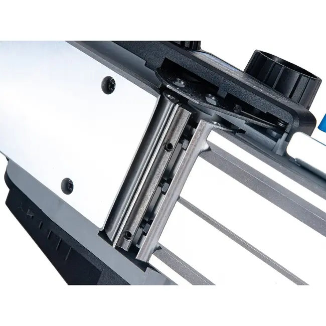 GEKO Elektrische schaaf 750 W met 82 mm schaafbreedte, 3 mm schaafdiepte en sponningdiepte tot 18 mm