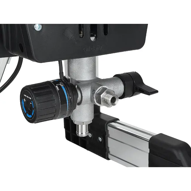 GEKO Airless verfspuit 700 W 200 bar met 15 m slang, spuitpistool, spuitmond en verlengstang