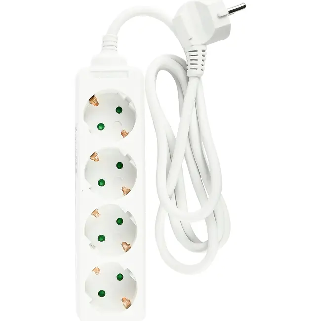 Benson Stekkerdoos 4-voudig met randaarde, 1,5 m kabel en 3680 W