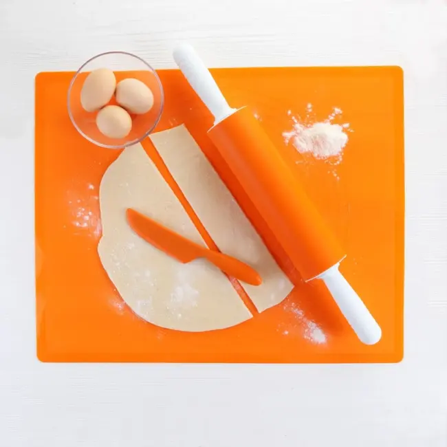 TIROSS Siliconen deegroller 48 cm met antikleef rolvlak van 23 cm