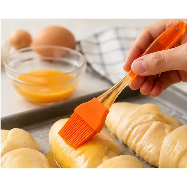 TIROSS Siliconen bakkwast 22,5 cm met kwast van 3,5 x 3,5 cm tot 240 °C