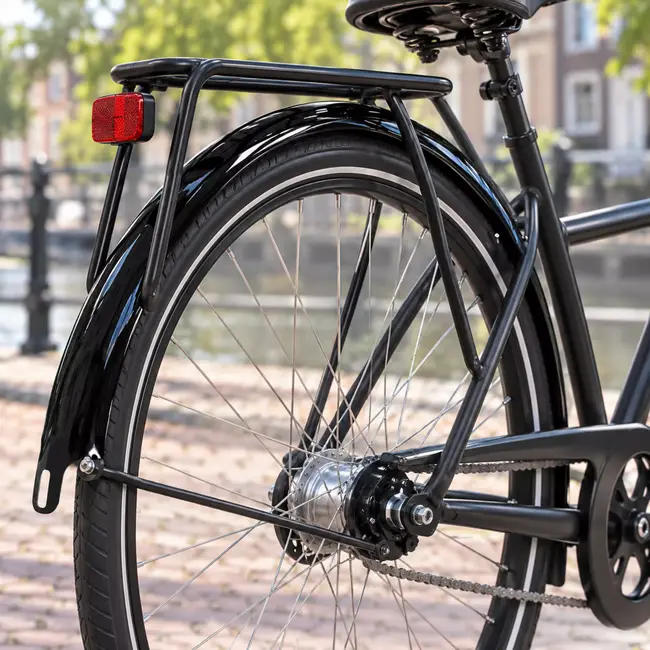 Kalloy Spatbord 28 inch glanzend zwart - gebogen uitvoering met bevestigingspunten voor fiets