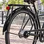 Kalloy Spatbord 28 inch glanzend zwart - gebogen uitvoering met bevestigingspunten voor fiets