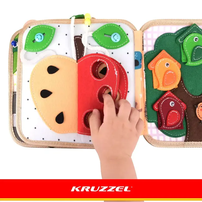 Kruzzel Montessori activiteitenboek giraffe - Zacht vilten speelboek met beweegbare onderdelen - 2+