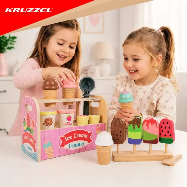 Kruzzel Houten ijssalon 33-delig met ijsjes, speelgoedgeld en accessoires voor creatief winkelspel