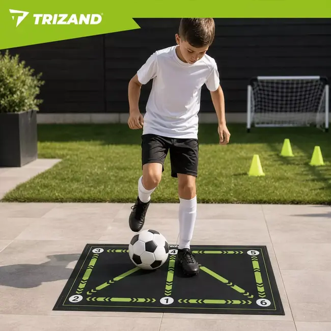 Trizand Voetbaltrainingsmat 60 x 90 cm met markeringen, antislip en tas voor techniektraining
