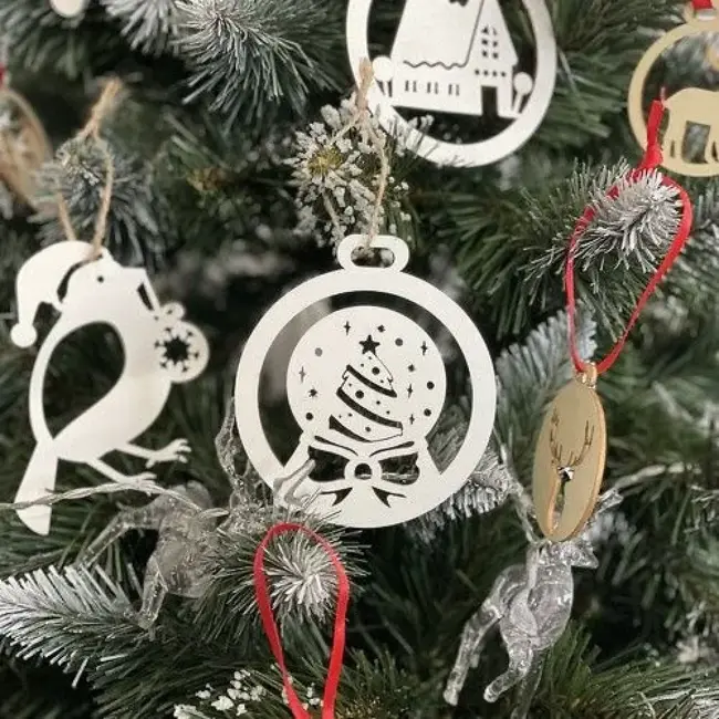 Ruhhy Houten Kerstballen – 20 stuks, Wit, Breukbestendig – Perfect voor Kerstboomdecoratie