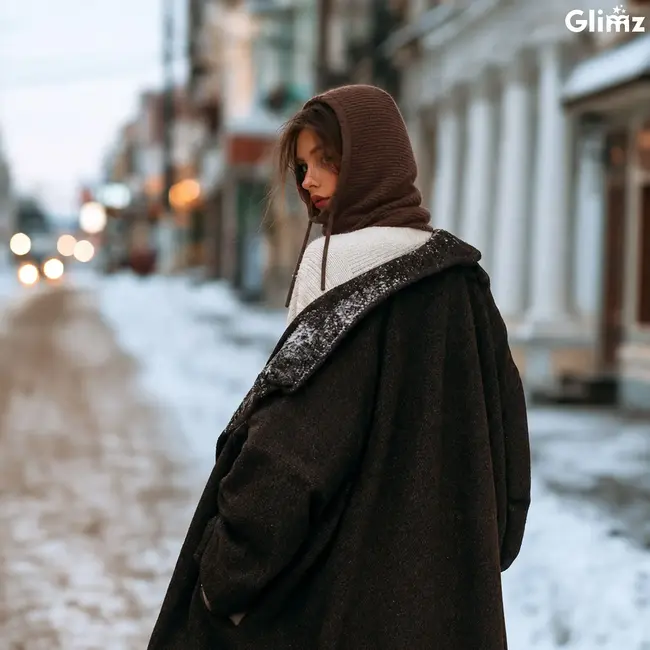 Glimz Wintercapuchon bruin 3-in-1 met 30% wol, nekwarmer en verstelbare koorden voor dames in winter