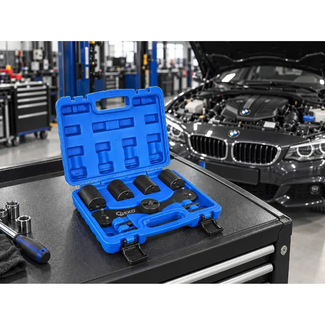 GEKO Blokkeerset voor balansassen BMW N47 B47 B48 - 4 adapters en basisplaat voor motoronderhoud