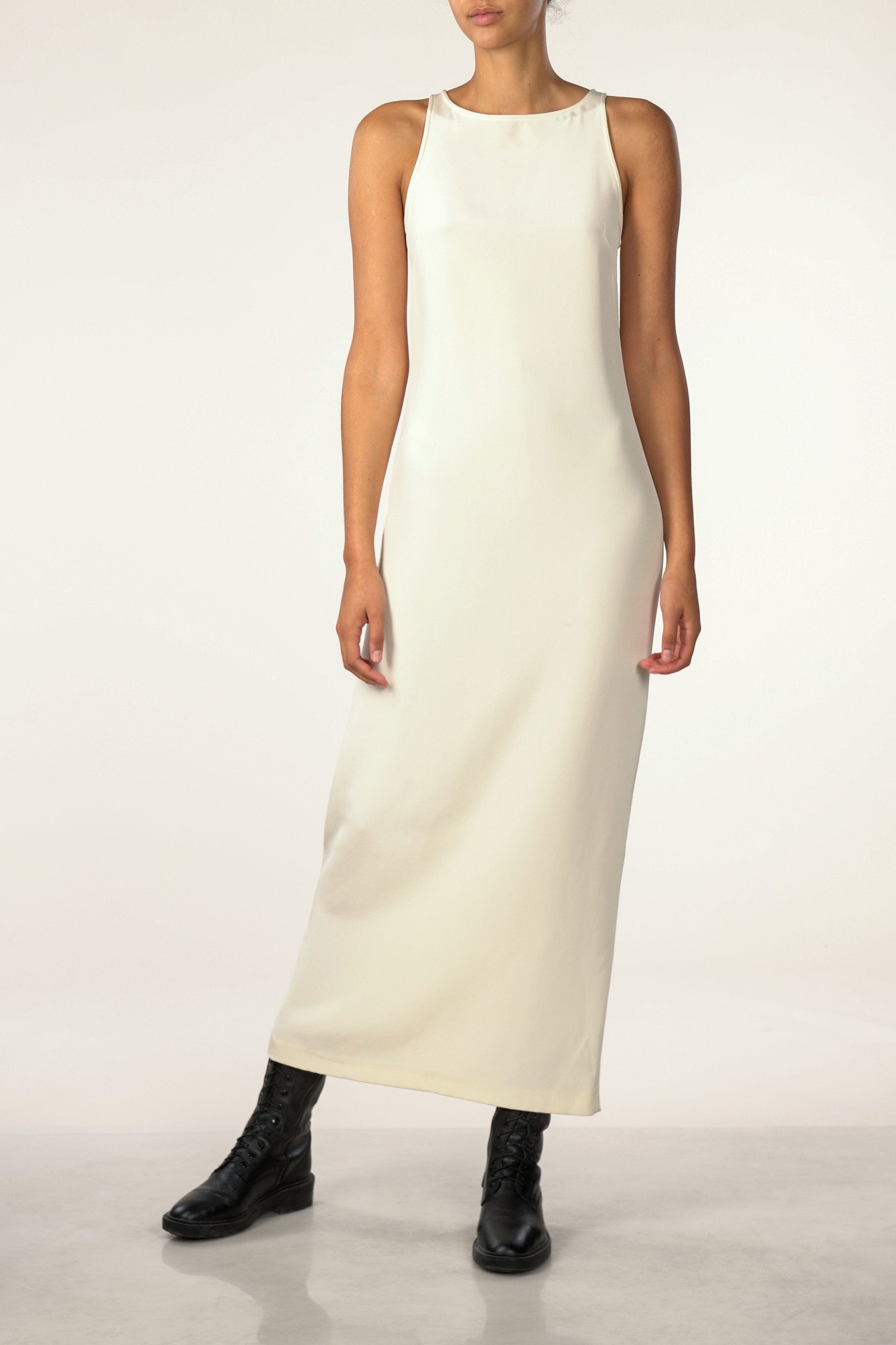 naomi pleated plunge dress