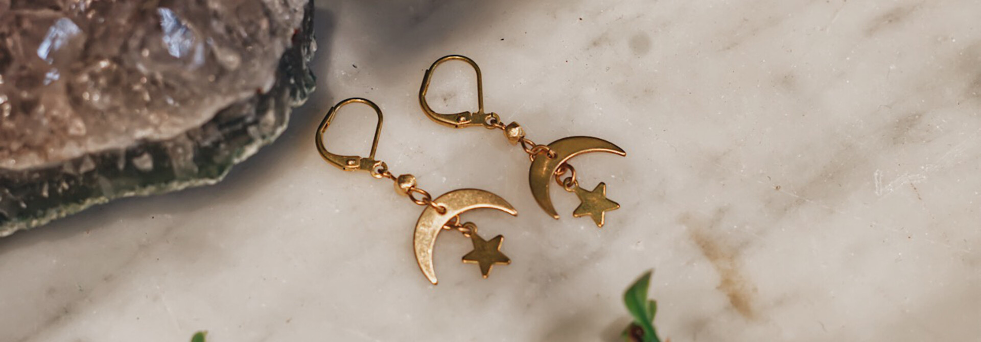 Fairtrade Moon And Star Earrings Goud