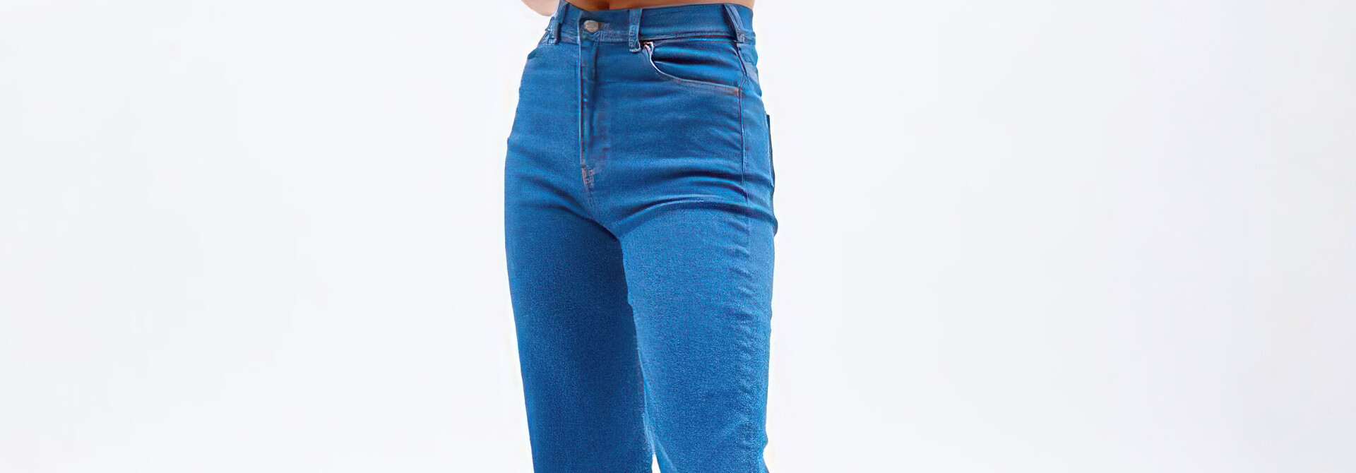 ♣ Moxy Straight - Shoe Cut Reinga Jeans