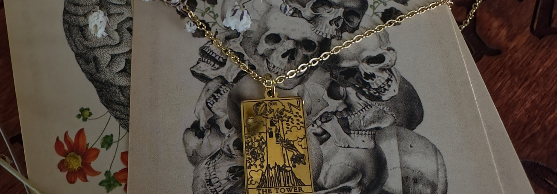 THE TOWER Tarot Ketting  - GOUD