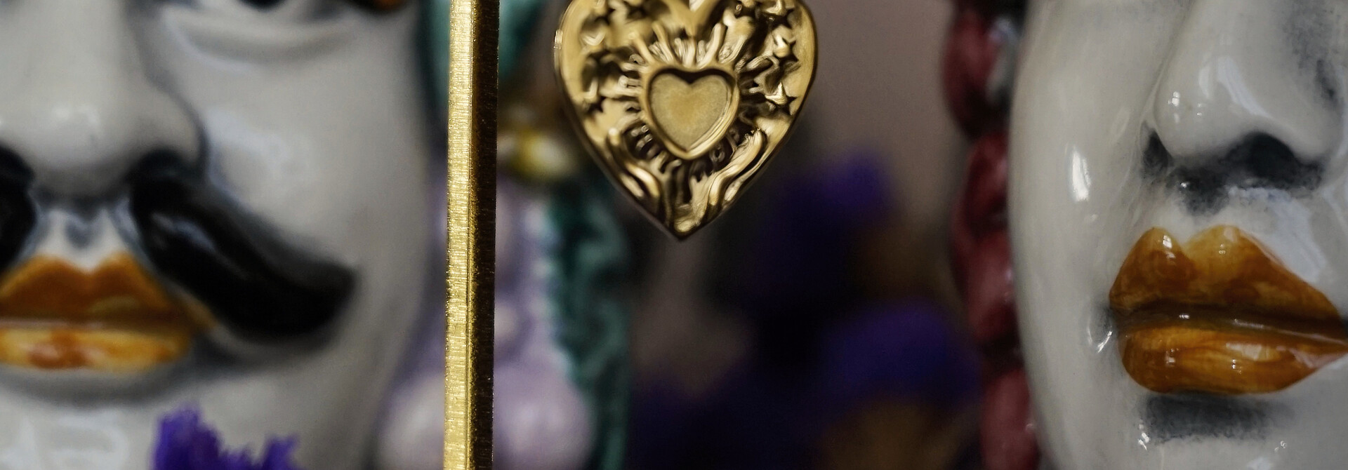 Essential Heart Earring (a piece)