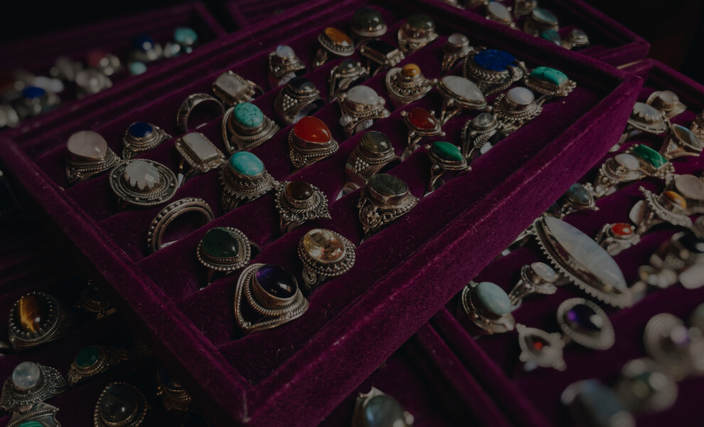 IN-STORE EXCLUSIVE: ZILVEREN EDELSTEEN RINGEN