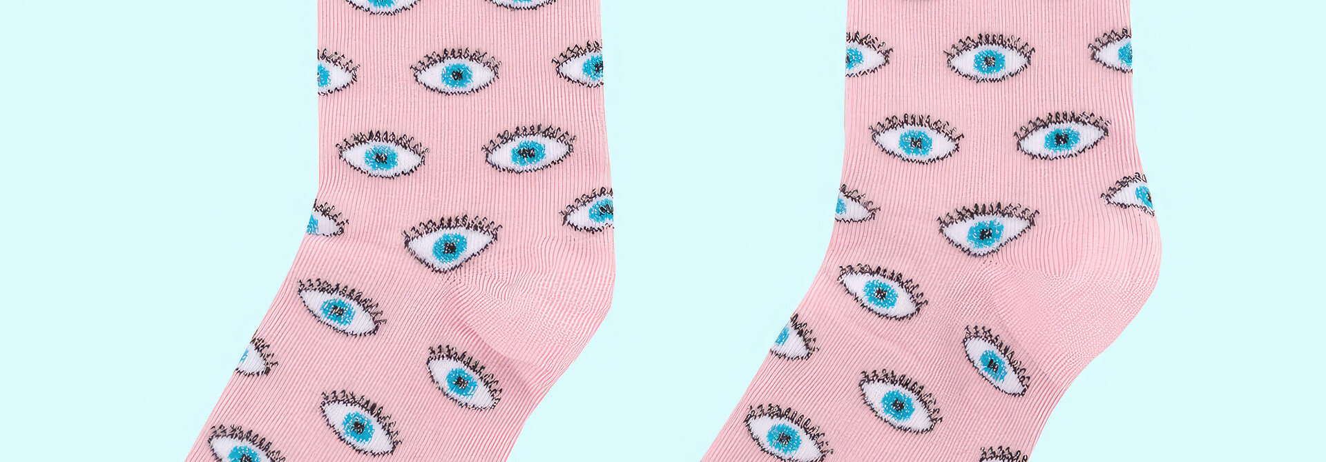 ♣ Pink Eye Socks