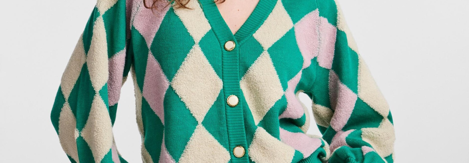 ♣ Yasargyle Dazzeling Diamond Knit Cardigan