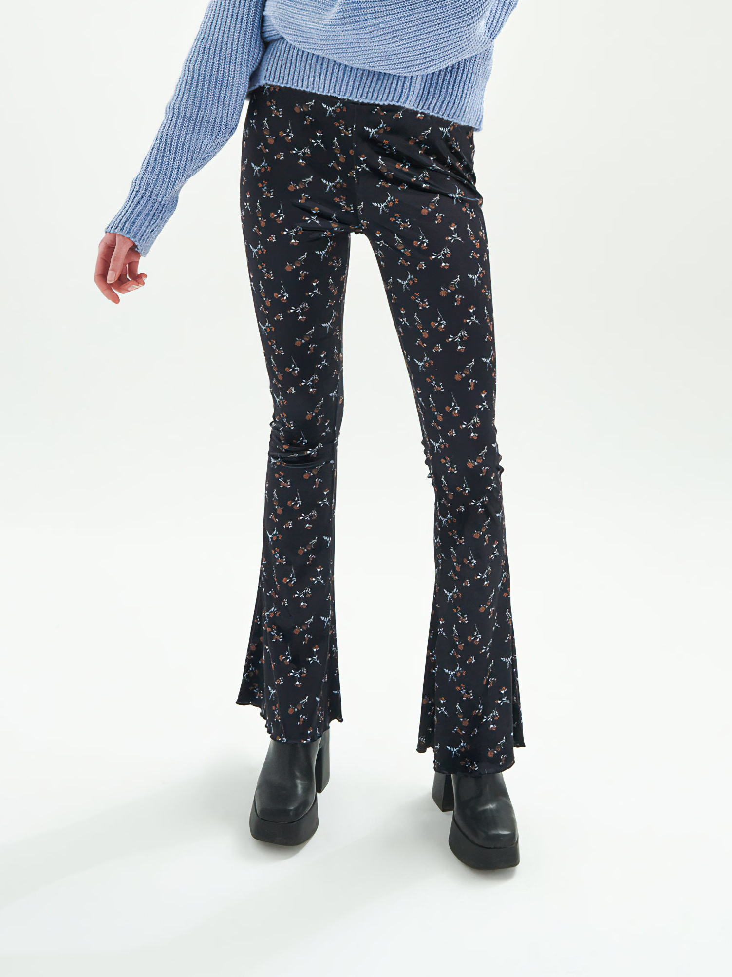 Loose knit shorts - Night Sky